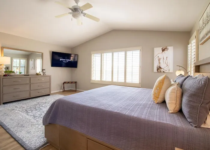 Desert Oasis 4bd 3ba, Lux Pool In Mesa, Az Holiday home Mesa