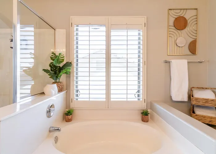 Desert Oasis 4bd 3ba, Lux Pool In Mesa, Az Holiday home *